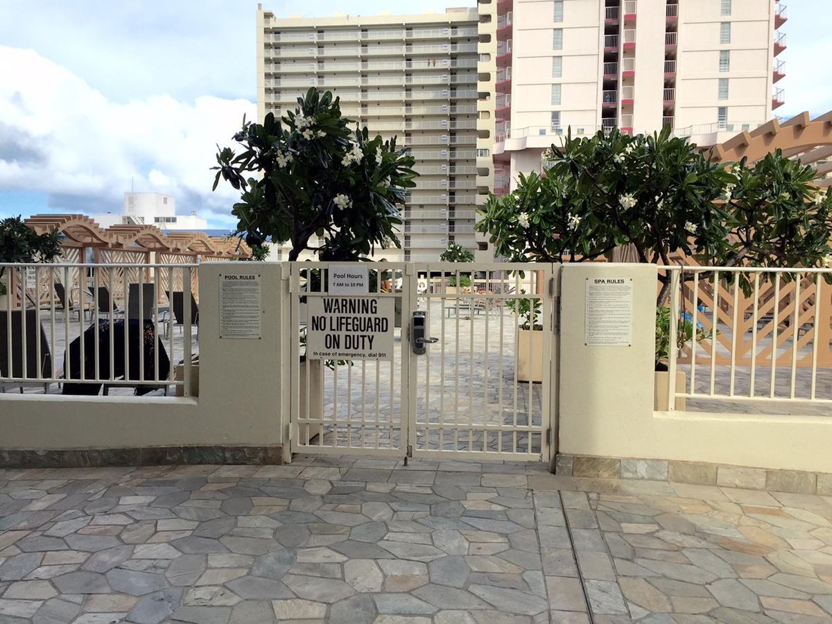 Aqua Skyline At Island Colony Aparthotel Honolulu Exterior foto